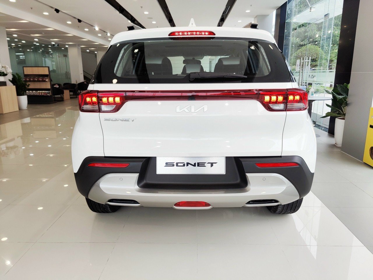 kia sonet 3.jpg