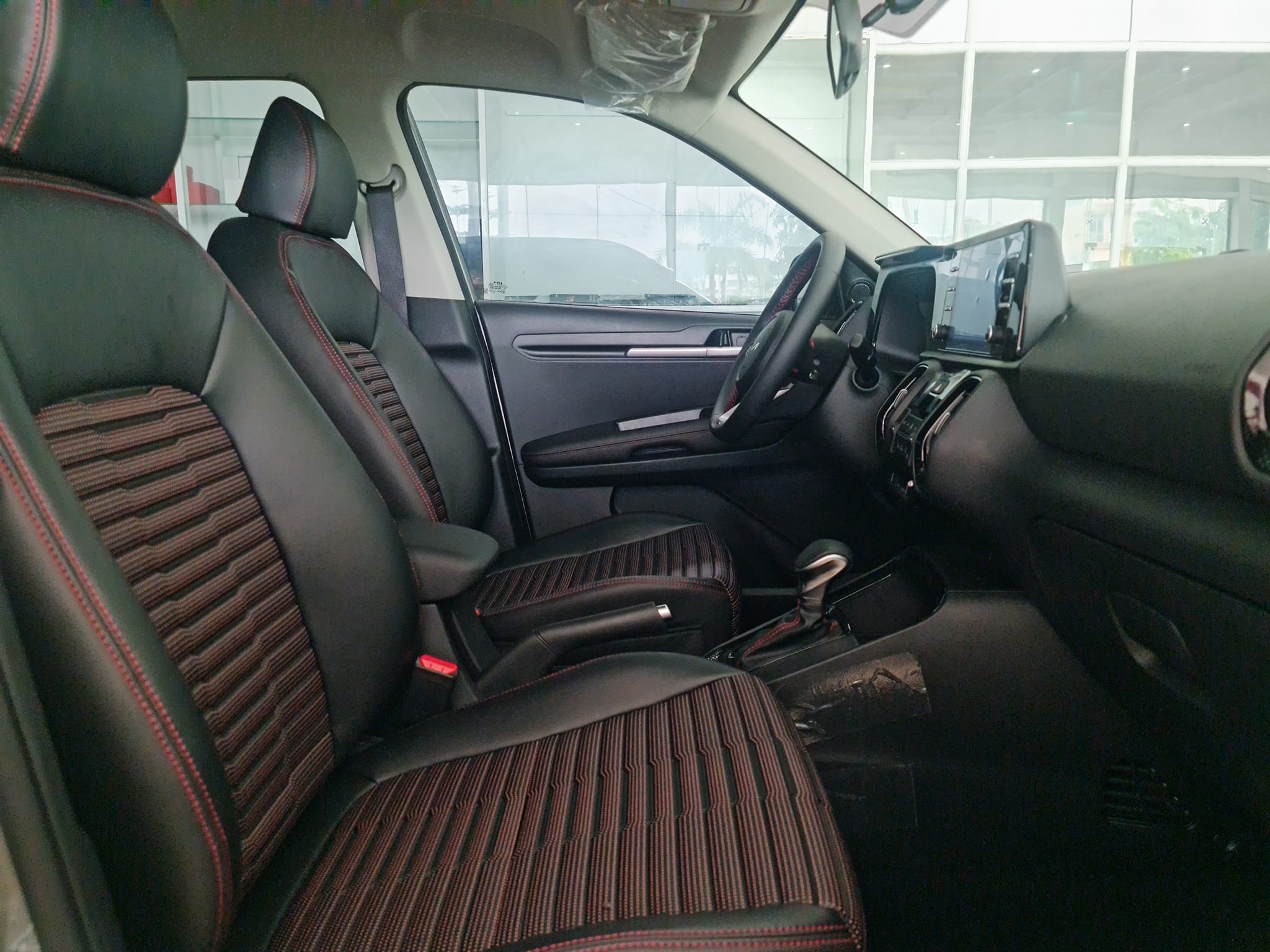 kia sonet 7.jpg